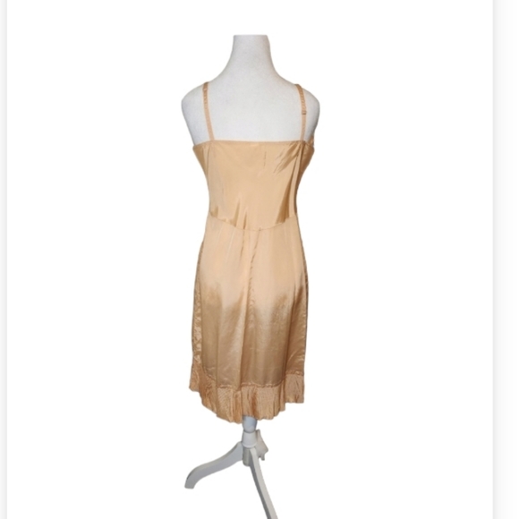 COPY-Vintage Chemise - Slip with Pleated Detail at bottom - Picture 4 of 12